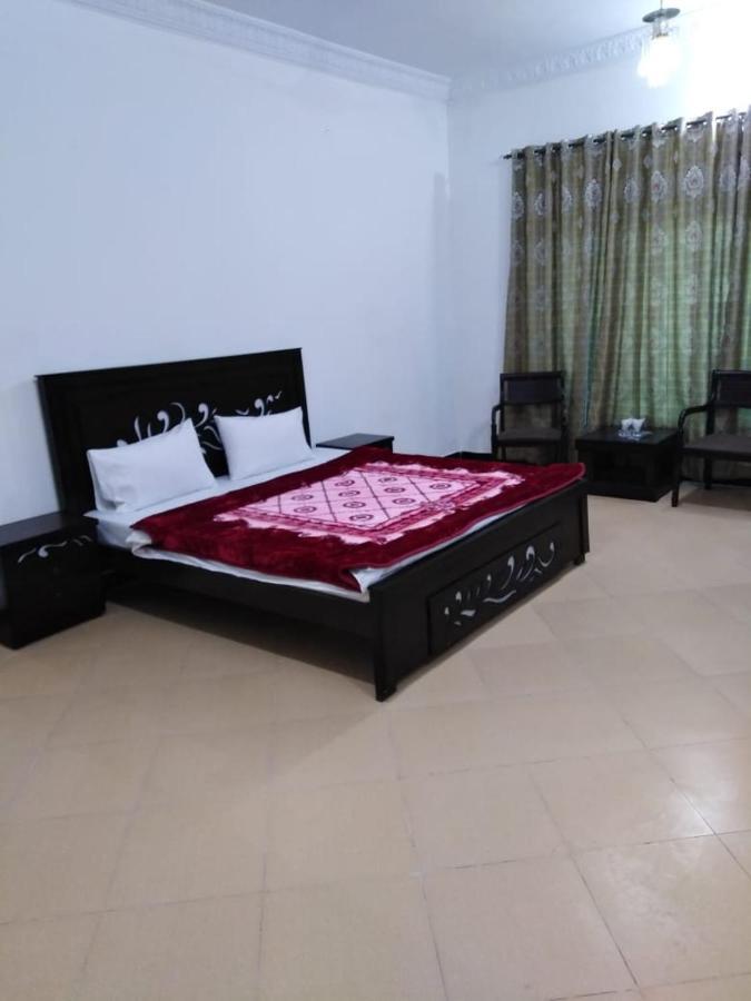 Lux Lounge Guest House Islamabad Eksteriør billede